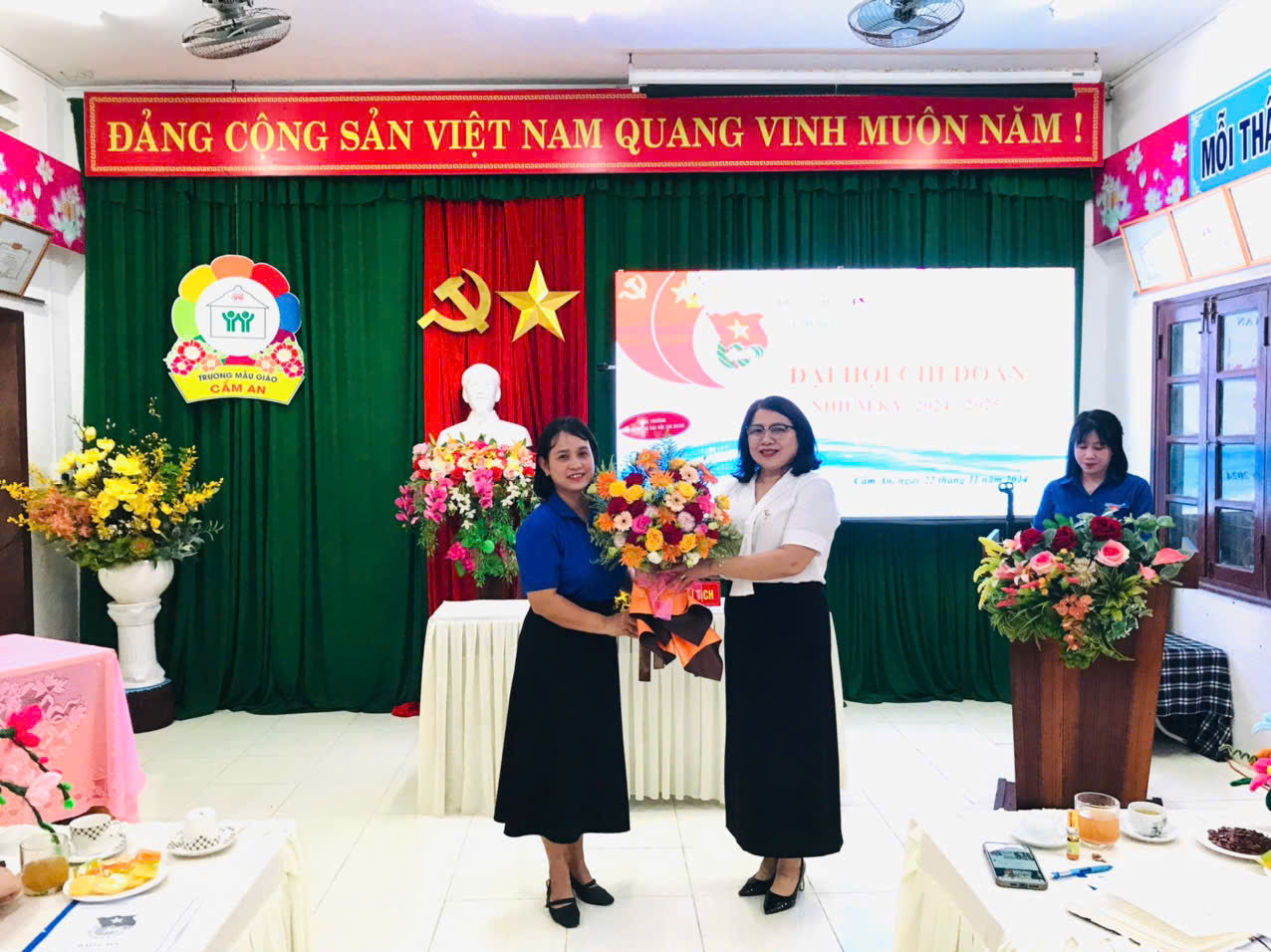 anh tin bai